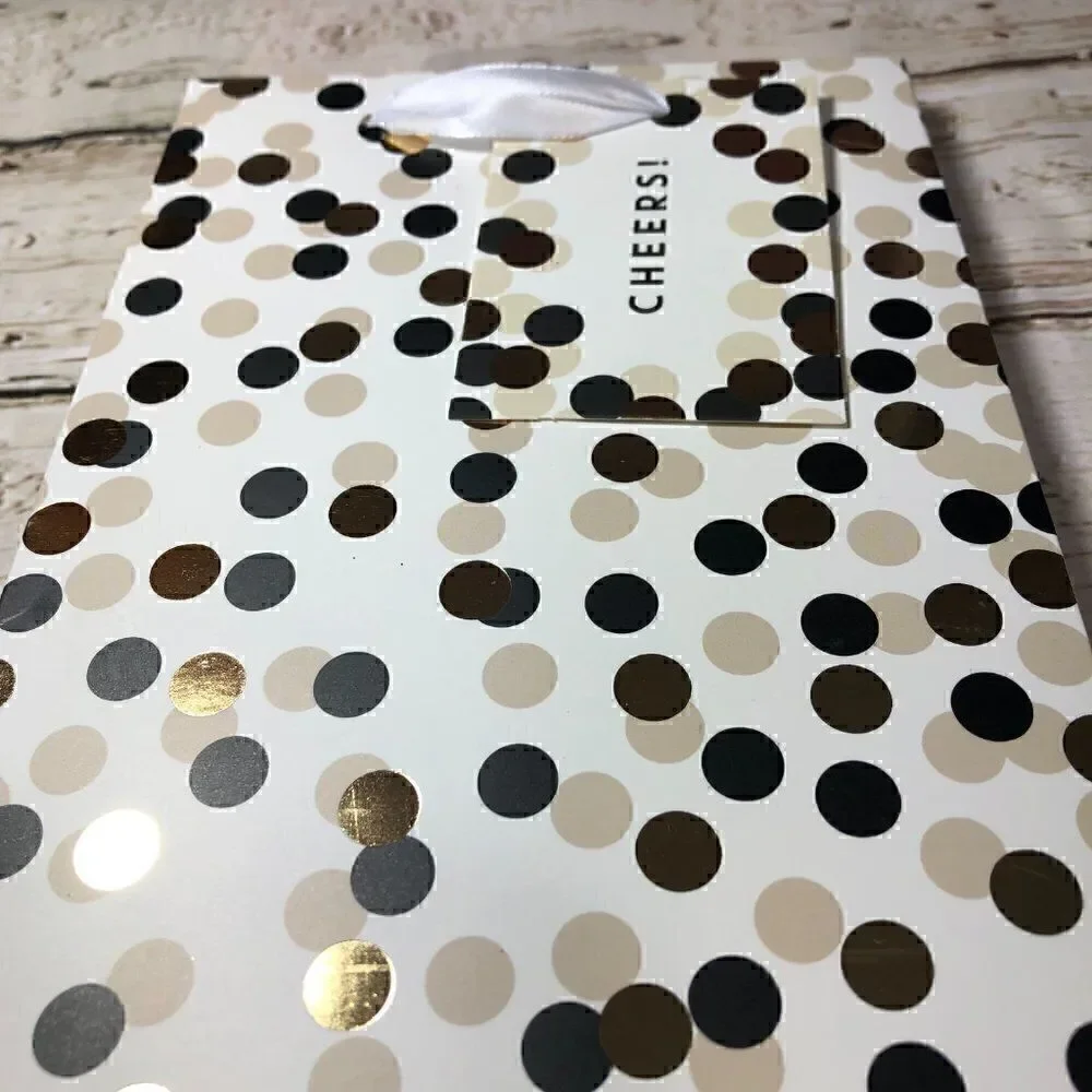 Set of 4 bottle gift bags by Cakewalk- New